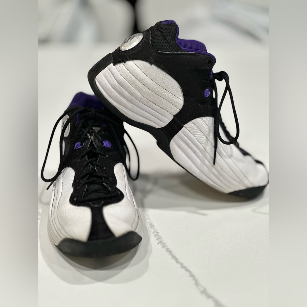 Sold! Jordan Jumpman Team Basketball Shoes Men’s size 7.5